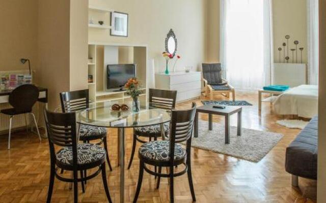Mentha Apartments