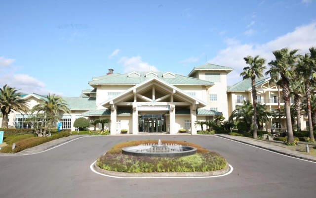 The Suites Hotel Jeju