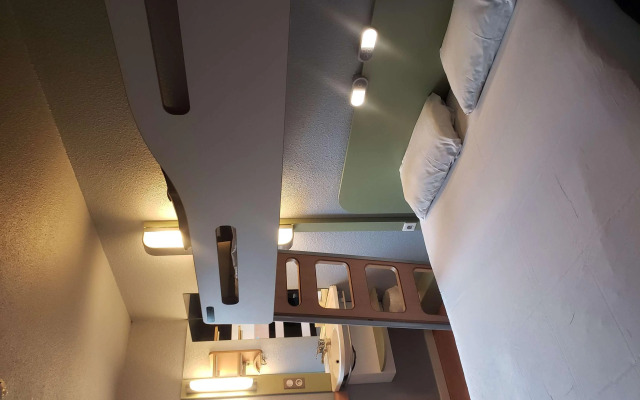 ibis budget Dommartin les Cuiseaux