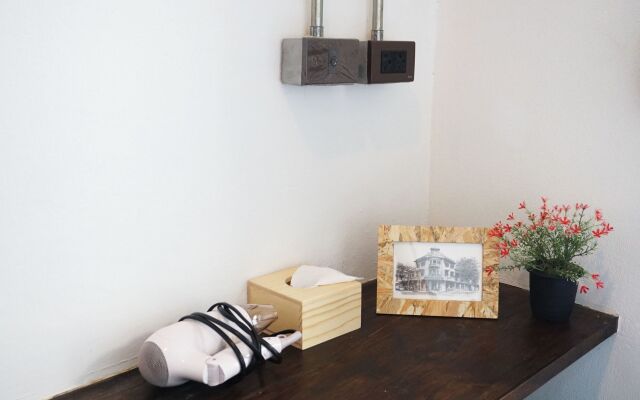Feel Good Bangkok Hostel