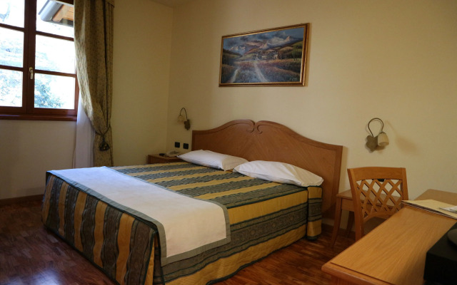 Hotel Camoretti