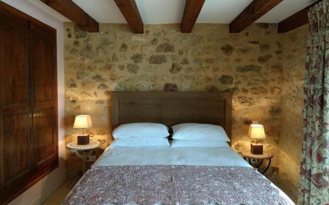 La Lezardiere
