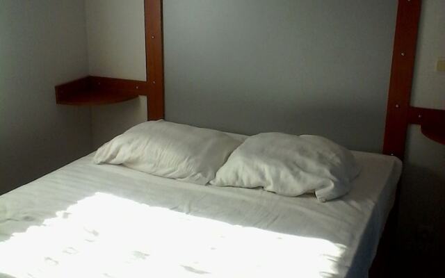 Mobil Home au charme rétro unique