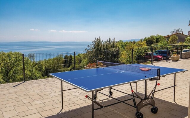 Nice Apartment in Opatija With Wifi and 3 Bedrooms