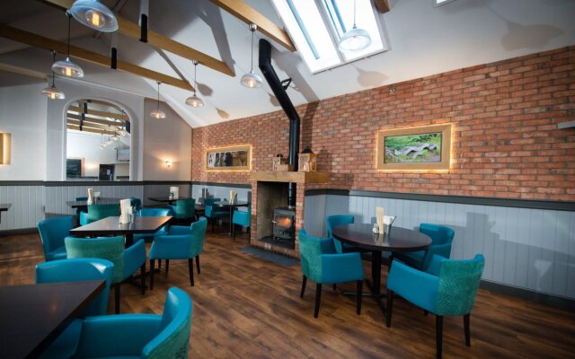 Atholl Arms Hotel