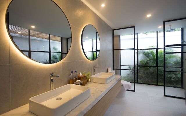 The Kons Villa Bali Seminyak