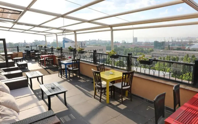 Ten Hotel Colonadelor