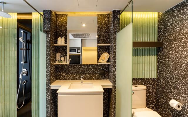 Seekers Finders Rama IV Hotel, SureStay Collection by BW