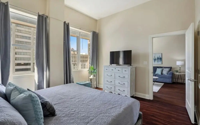 Elegant Condos in NOLA with Rooftop Pool