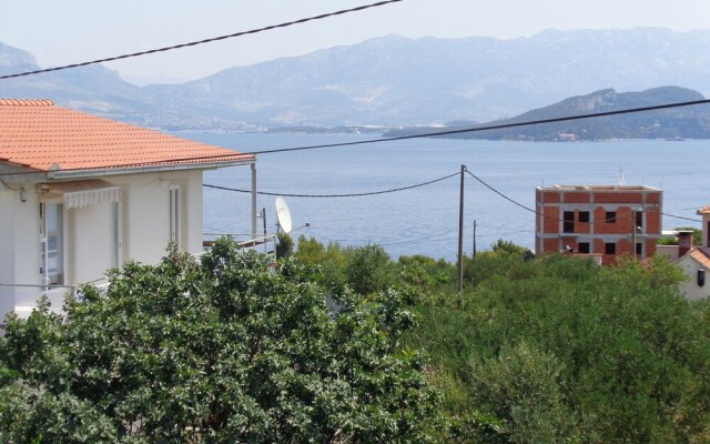 Ivica - Garden Terrace - A2