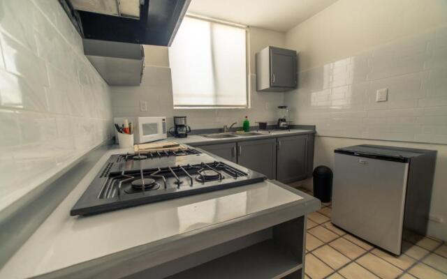 Depto. Hangar 4 col. Unidad Nacional Plaza Jalisco.