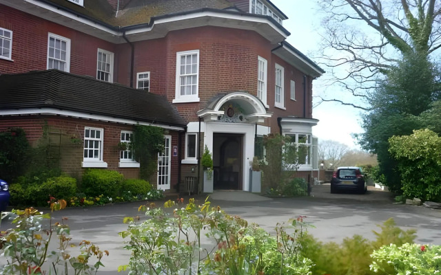 The Manor at Sway