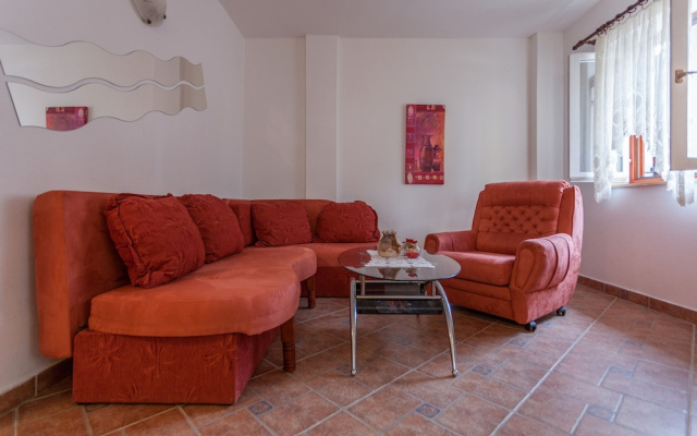 Oldtown Apartment Apola 1