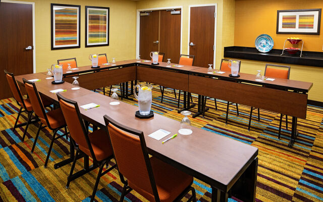 Fairfield Inn & Suites by Marriott Rochester West/Greece