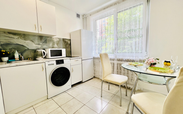 Апартаменты Like Home на Октябрьской 45