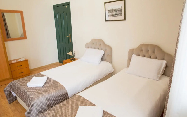 Old City Inn Hotel