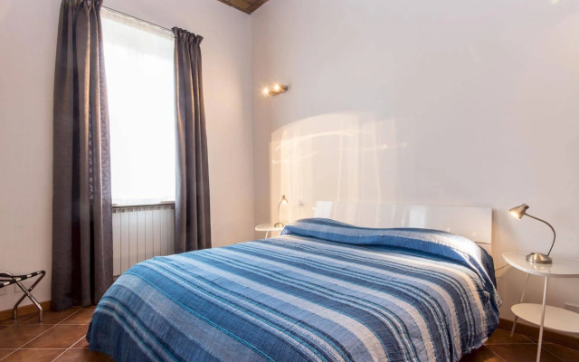 RSH Spanish Steps Apartments