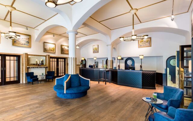 NH Amsterdam Schiller