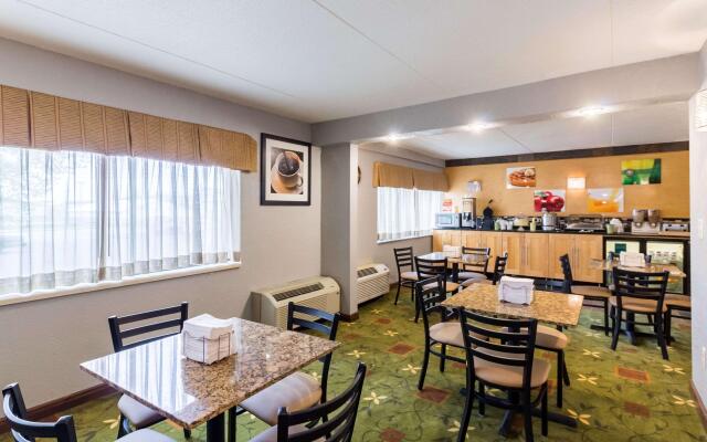 Quality Inn & Suites Mayo Clinic Area