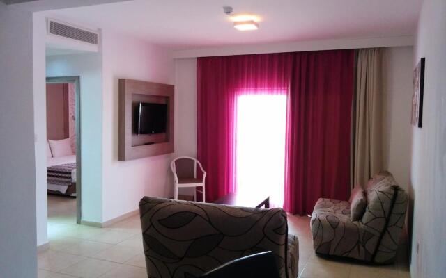 New Famagusta Hotel