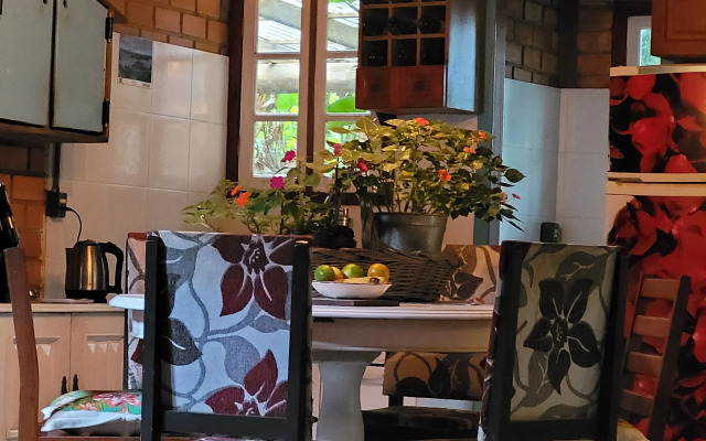Spa Hostel Villa Morena