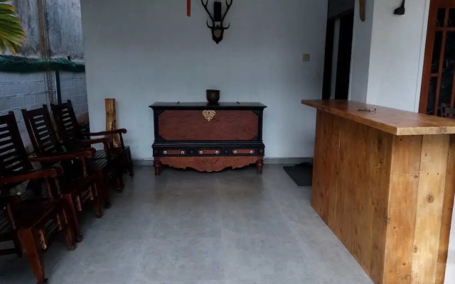 the saffron airport villa