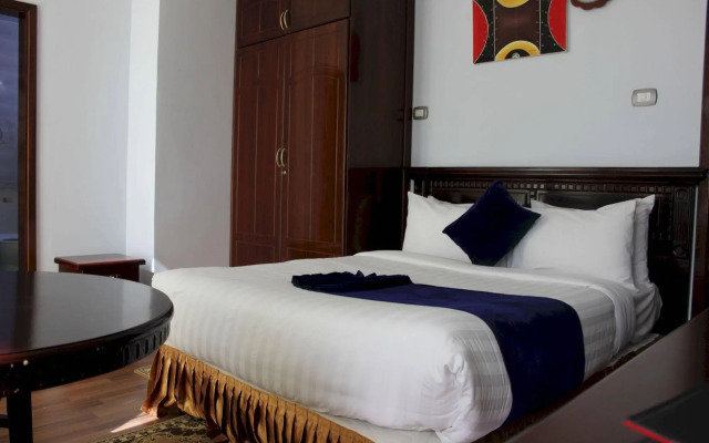 Oasis Hotel Apartment