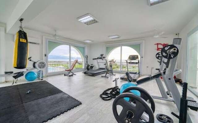 Aphroditebeachfrontresort Unique gem Direct by sea