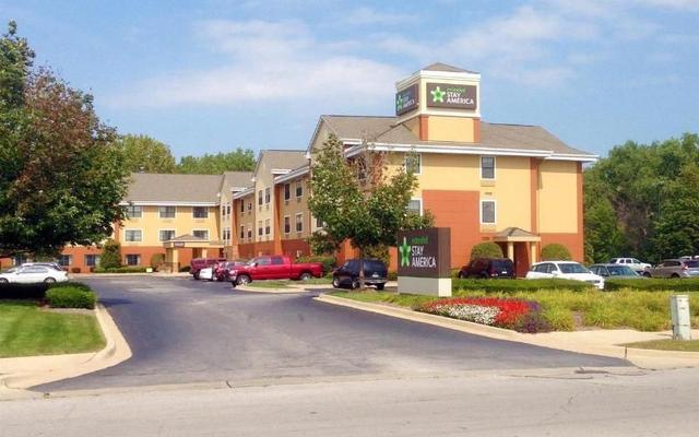 Sonesta Simply Suites Lansing