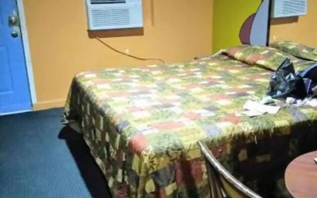 Orbit Inn - Houston Homestead/Tidwell