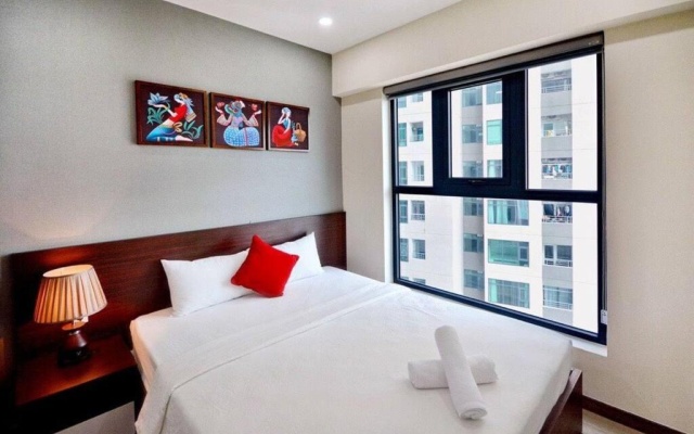 Lovely 3-bedroom condo, a minute walk to the beach – Guest Rooms – Nha Trang