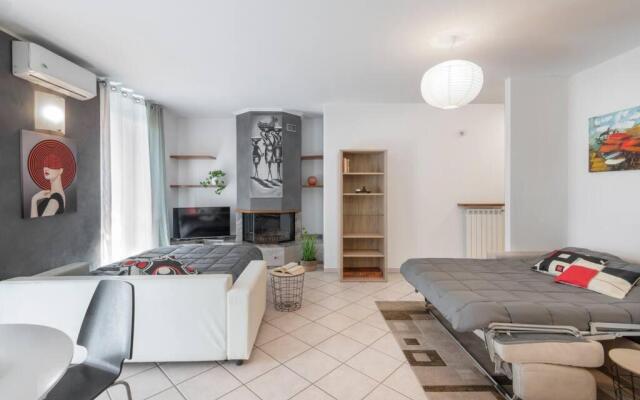 Beach on the Lake and Pet Friendly, ZARA HOUSE