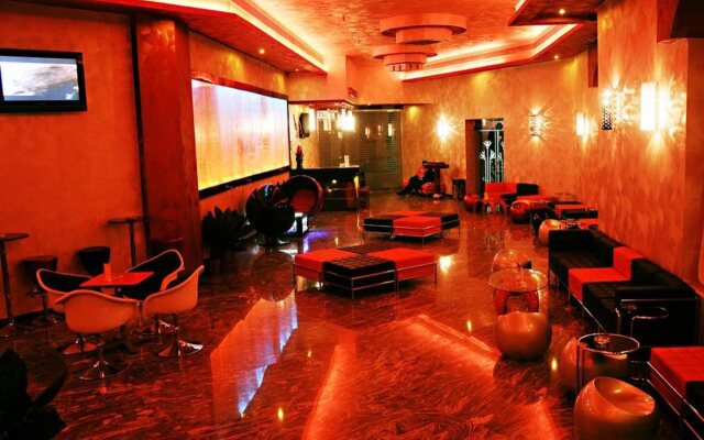 Sphinx Aqua Park Beach Resort