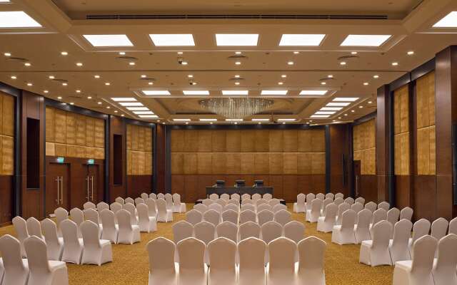 Radisson Blu Hotel & Convention Center, Alexandria