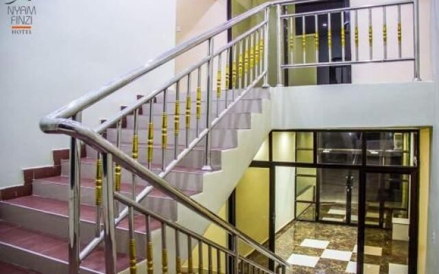 Nyamfinzi Hotel