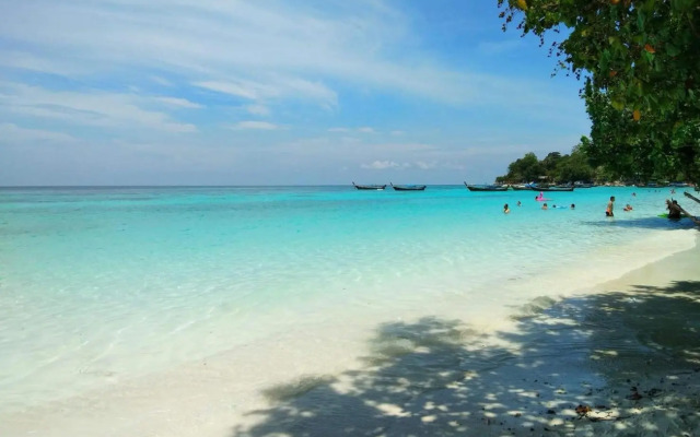 Z-Touch Lipe Island Resort