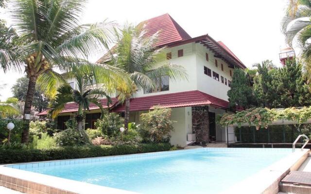 OYO 154 Griya Patria Guest House