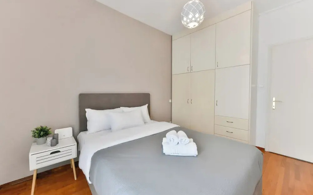 Porto Sea View Apartments - Ermou 61