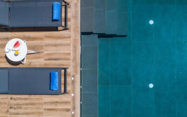 Brand new Villa Lefka with private pool at Platies