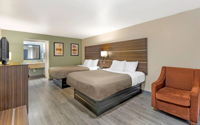 Quality Inn & Suites Orangeburg