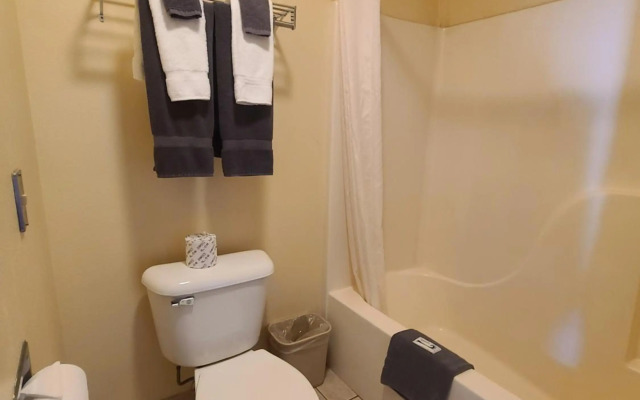 Super 8 by Wyndham Vernal UT