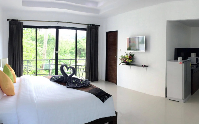 The Seashore Kamala Service Apartment
