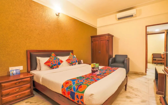 FabHotel Sheronz Piccadily Chowk