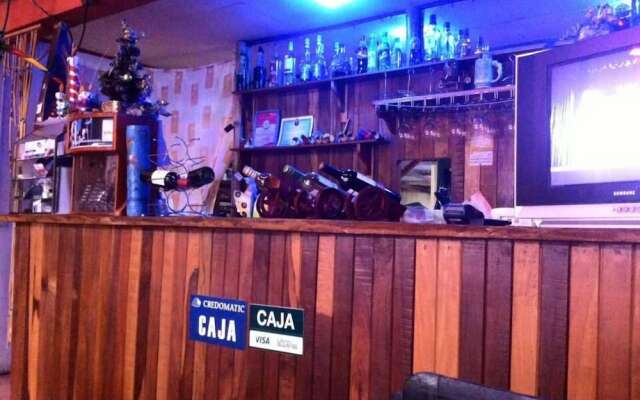 Hotel Cabinas Leyko