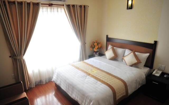 Than Thien Friendly Hotel