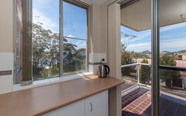 Westpoint, Unit 10/2 Thurlow Avenue