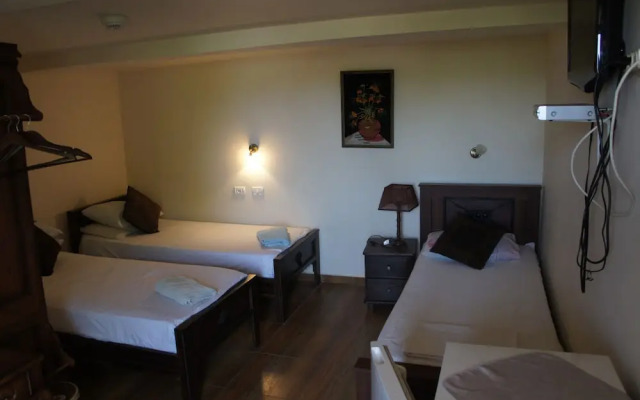 Akko Gate Hostel