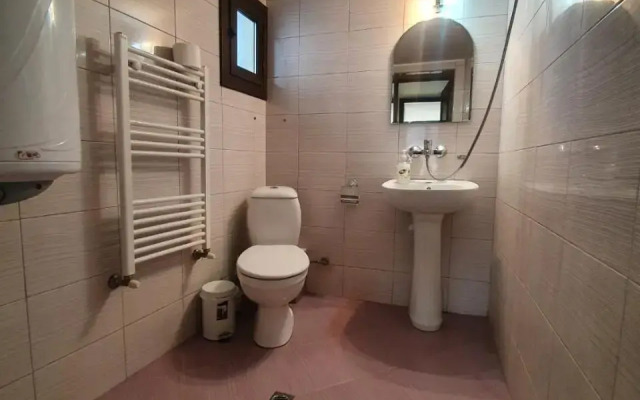 Къща за гости Роден край 2