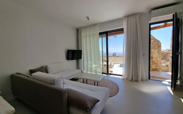 MvibesMykonos homes and studios