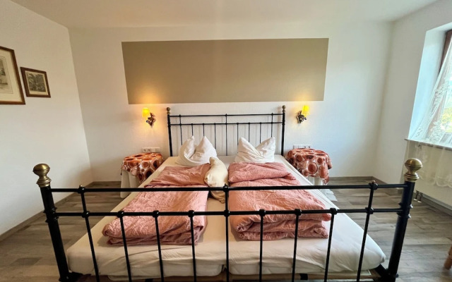 Apart Hotel Goldener Hahn Baiersbronn, Ferienwohnungen | Frühstück, Sauna & Indoorpool